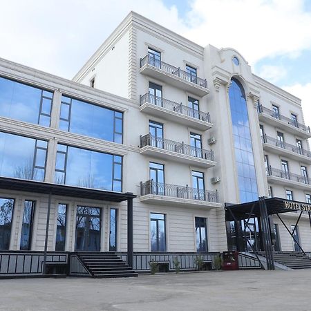 Status Hotel Karși Exterior foto